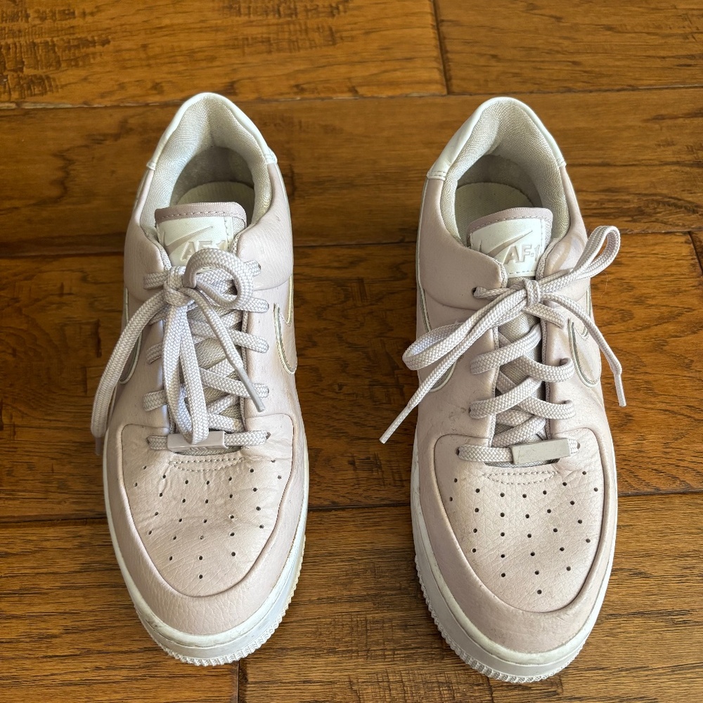 Women’s Nike Air Force 1 Leather Sneakers, light pink/purple color, size 8